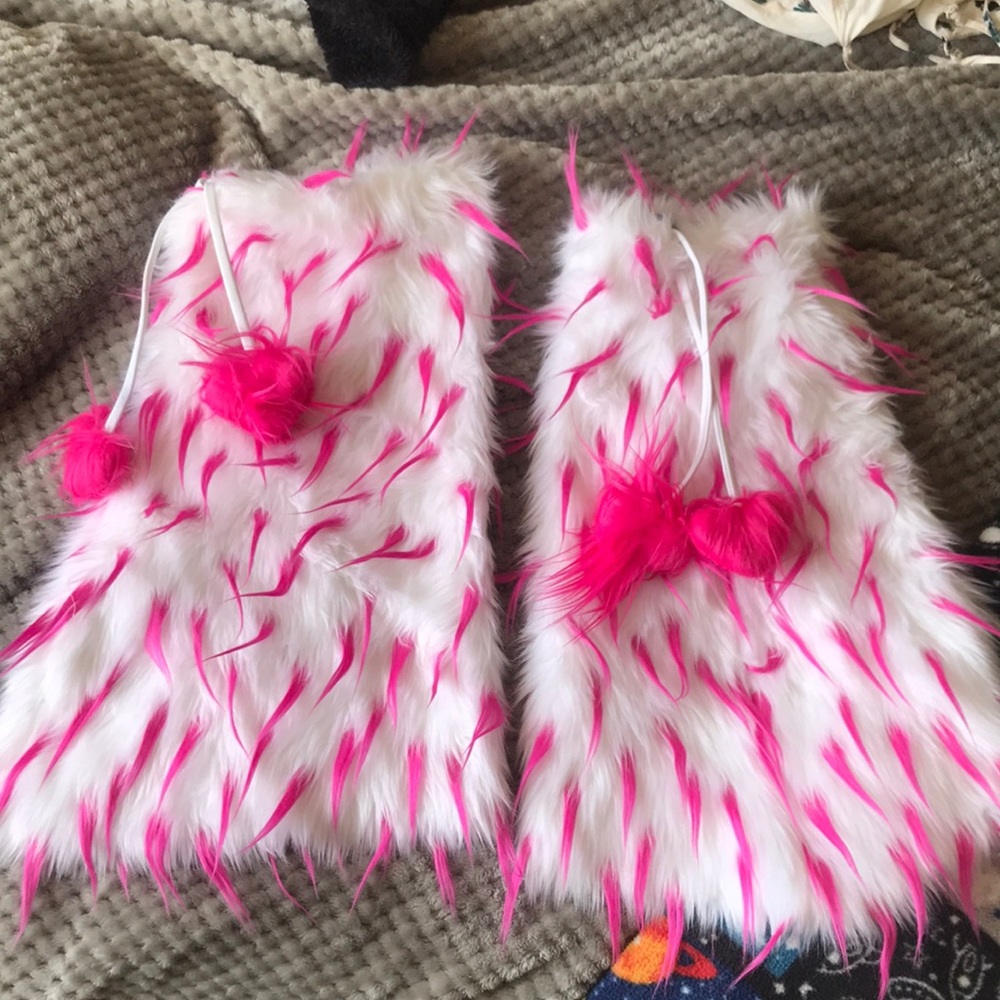 Rave fluffies